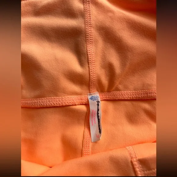 FREE PEOPLE FP Movement $98 Peach Infinity Leggings High-Rise NWOT - Picture 5 of 7